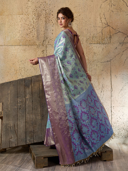 Women's Kanjivaram Silk Saree With Unstitched Blouse Piece