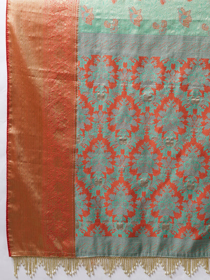 Women's Kanjivaram Silk Saree With Unstitched Blouse Piece