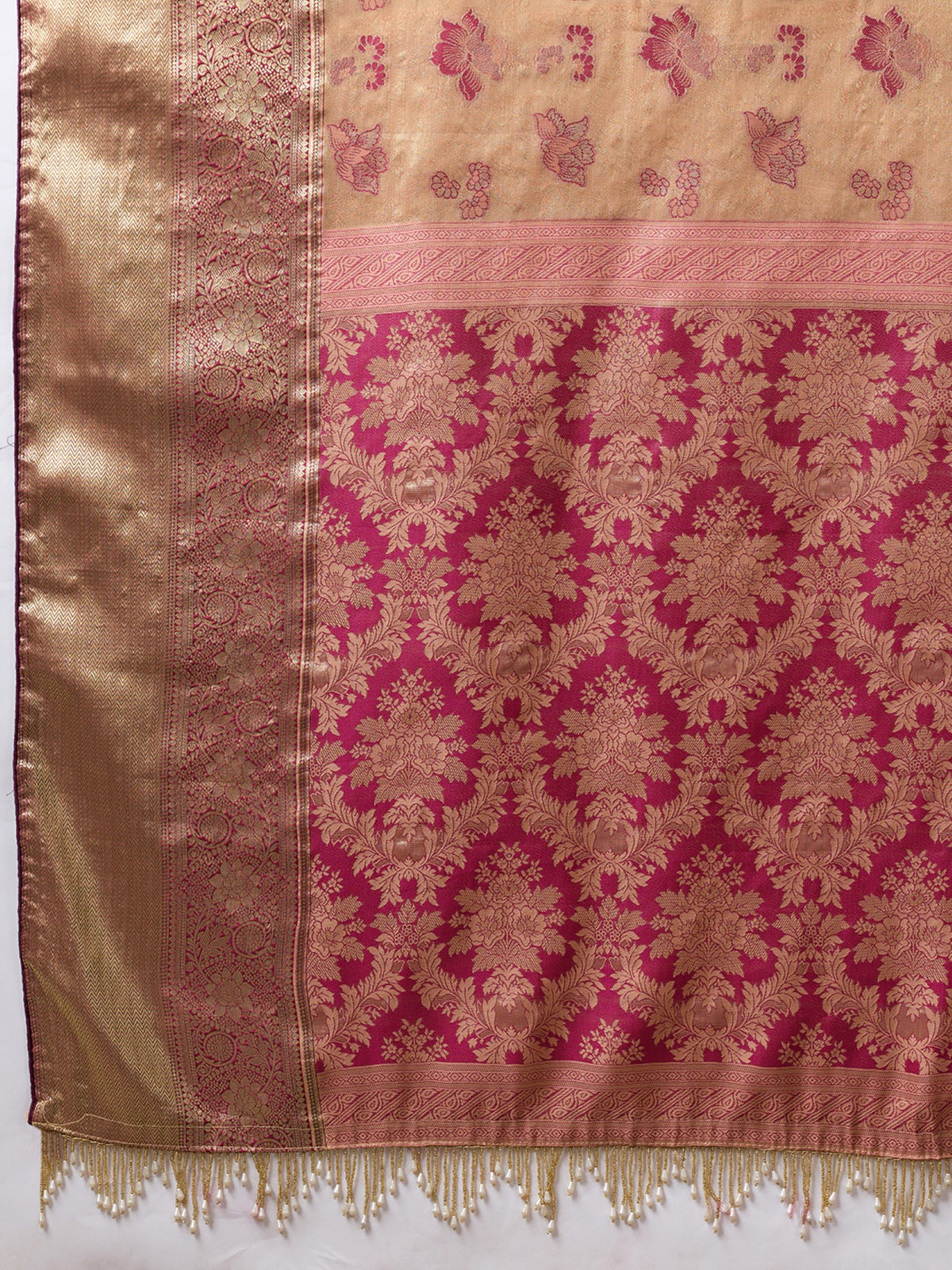 Women's Kanjivaram Silk Saree With Unstitched Blouse Piece