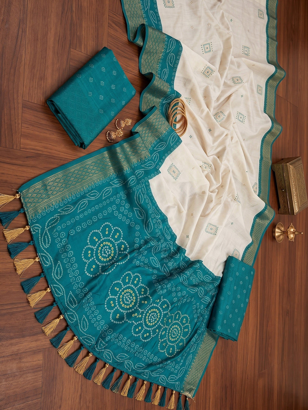 Women's Banarasi Cotton Silk Saree With Unstitched Blouse Piece