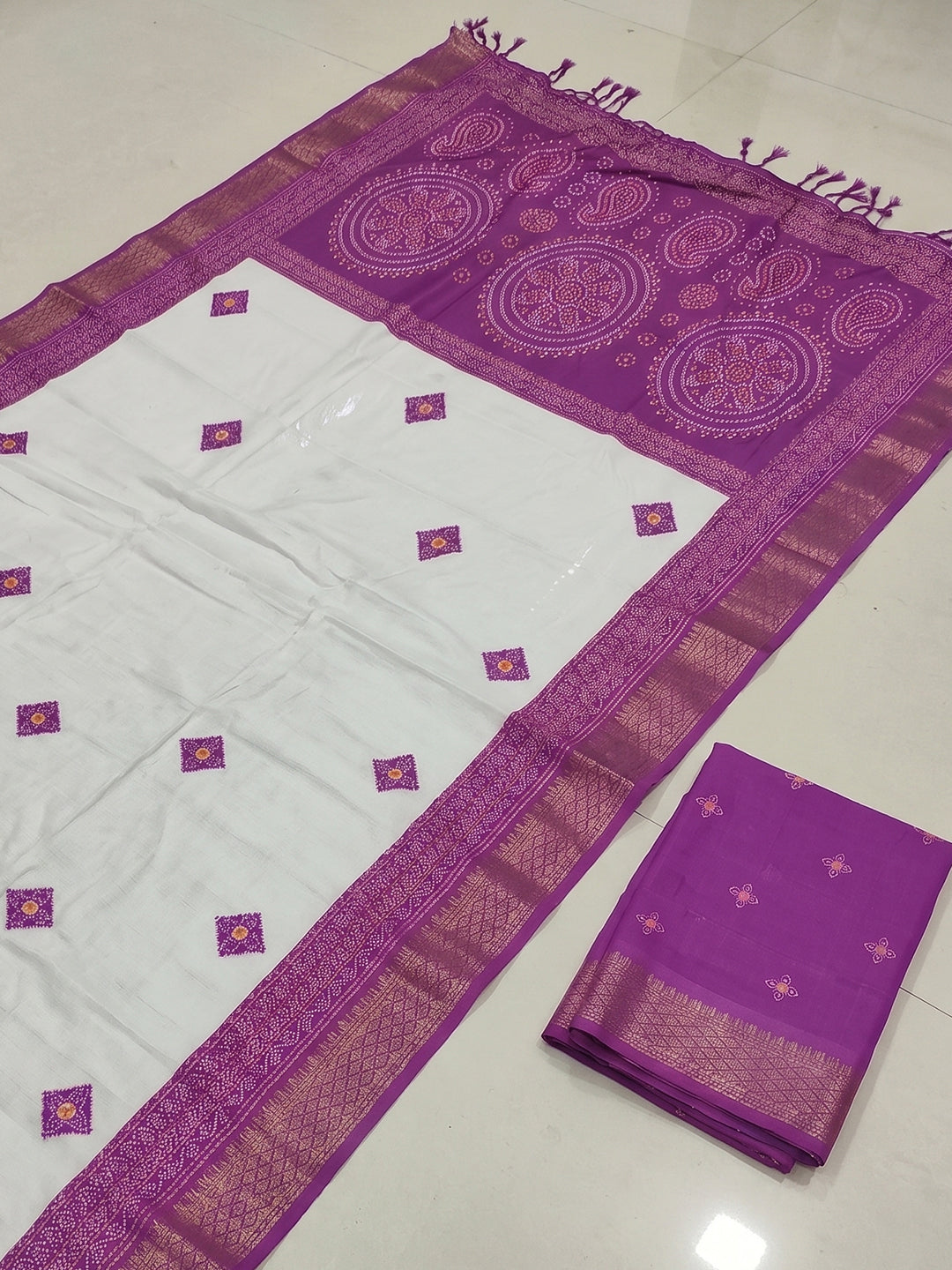 Women's Banarasi Cotton Silk Saree With Unstitched Blouse Piece