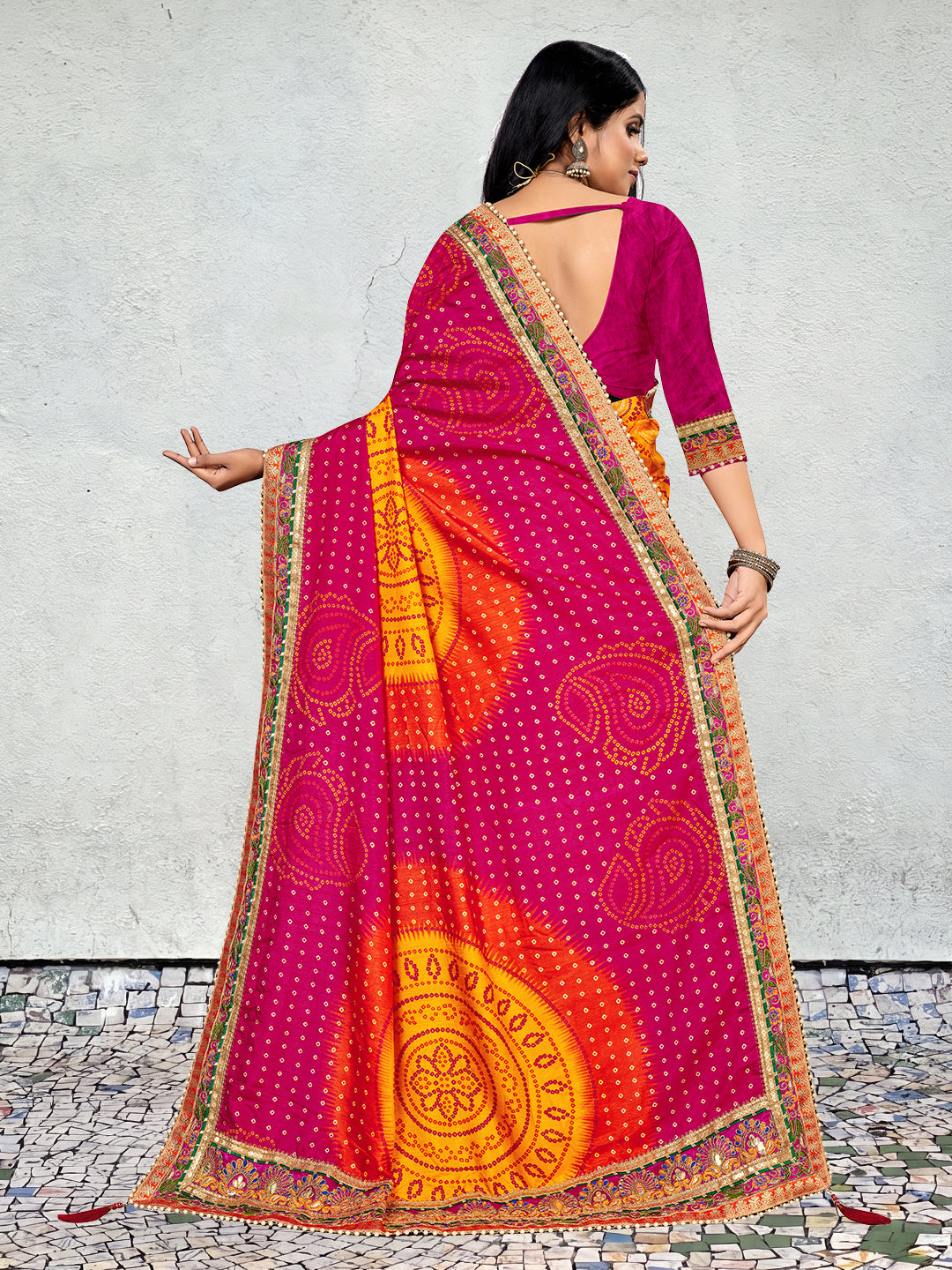 Women's Dola Silk Bandhani Saree With Blouse Piece