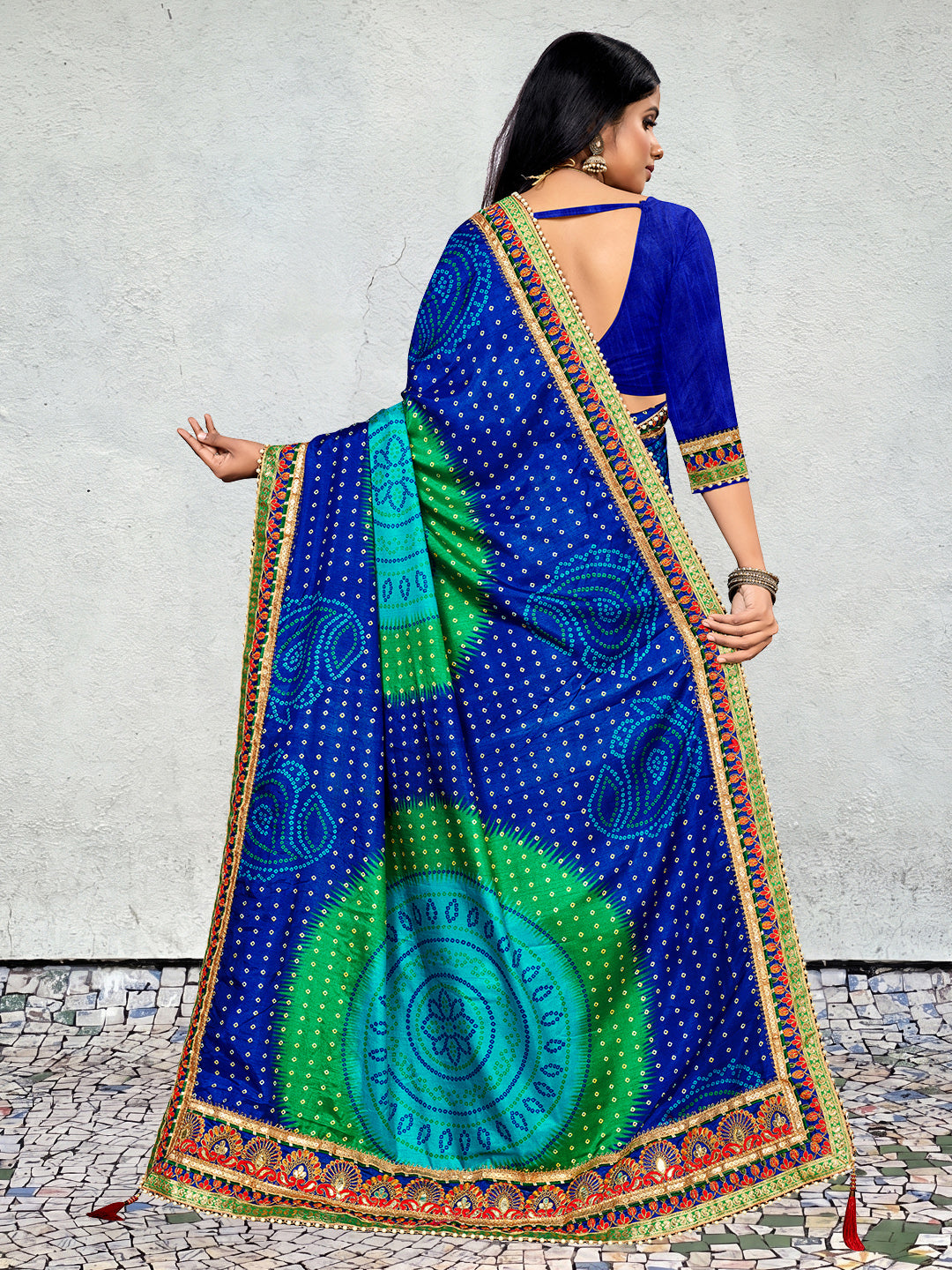 Women's Dola Silk Bandhani Saree With Blouse Piece