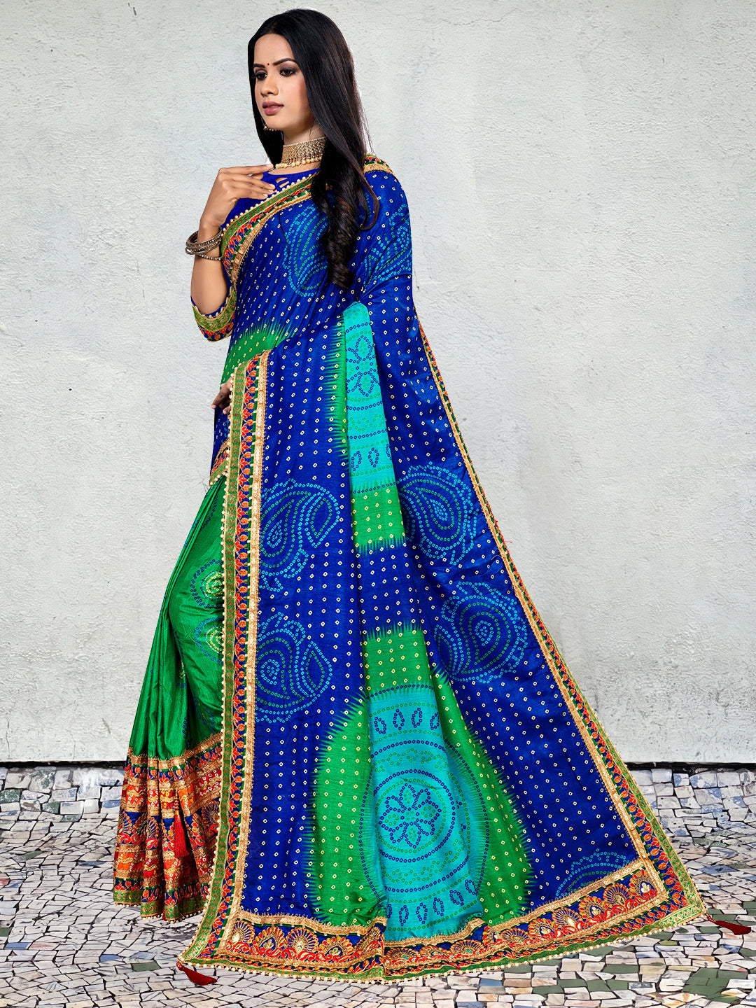 Women's Dola Silk Bandhani Saree With Blouse Piece