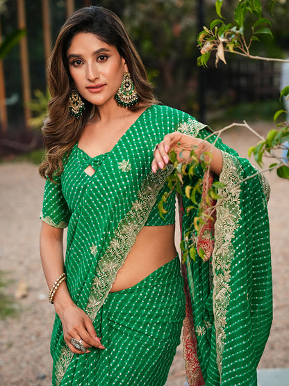 Women's Georgette Leheriya Saree With Unstitched Blouse Piece