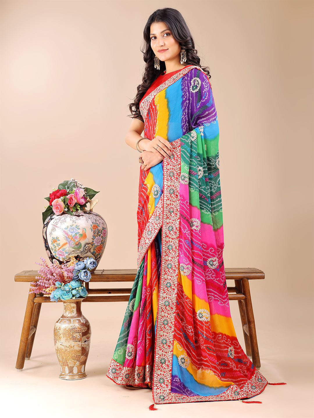 Women's Georgette Bandhani Saree With Unstitched Blouse Piece