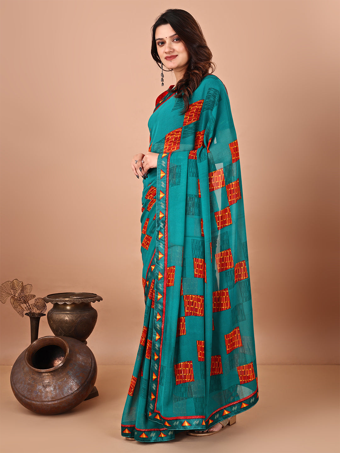 Women's Georgette Daily Wear Saree With Unstitched Blouse Piece