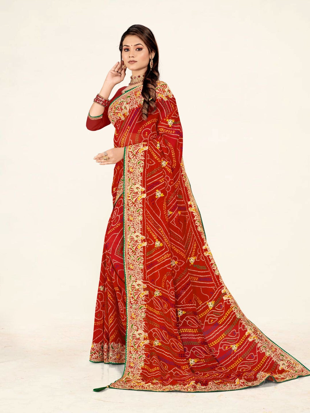 Women's Georgette Bandhani Saree With Unstitched Blouse Piece