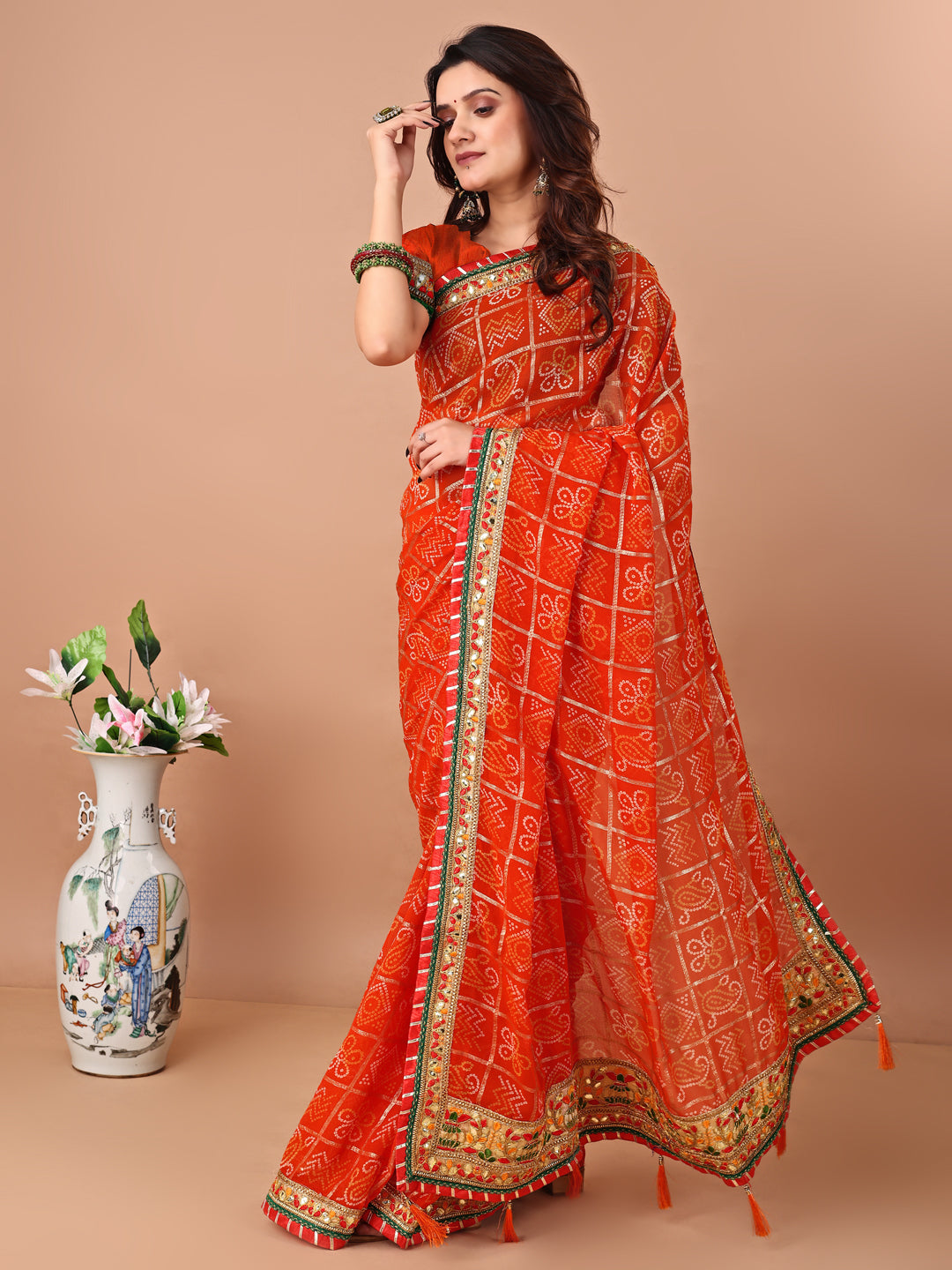 Women's Georgette Bandhani Saree With Unstitched Blouse Piece