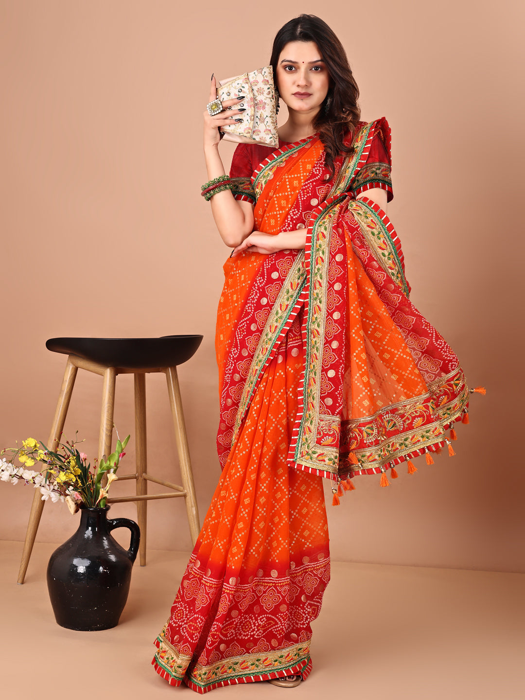 Women's Georgette Bandhani Saree With Unstitched Blouse Piece