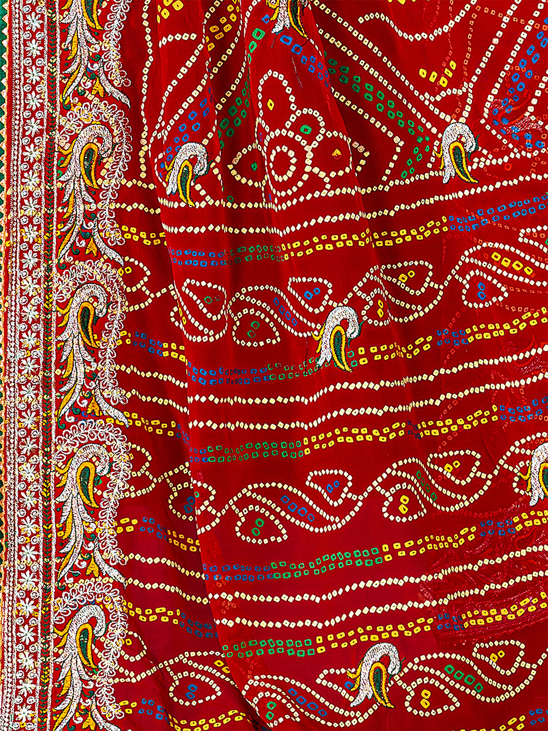 Women's Georgette Bandhani Saree With Unstitched Blouse Piece