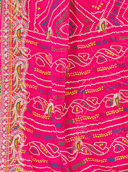 Women's Georgette Bandhani Saree With Unstitched Blouse Piece