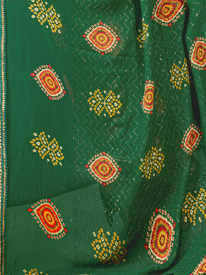 Women's Georgette Daily Wear Saree With Unstitched Blouse Piece