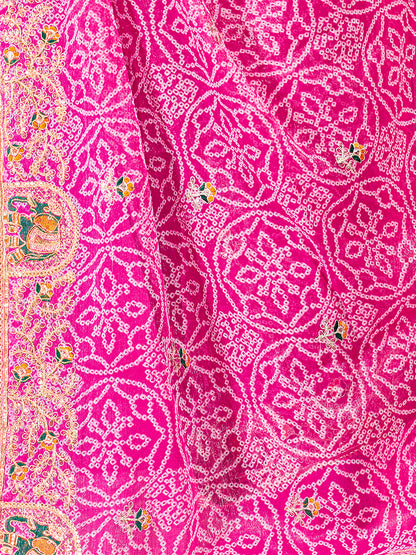 Women's Shimmer Bandhani Saree With Unstitched Blouse Piece