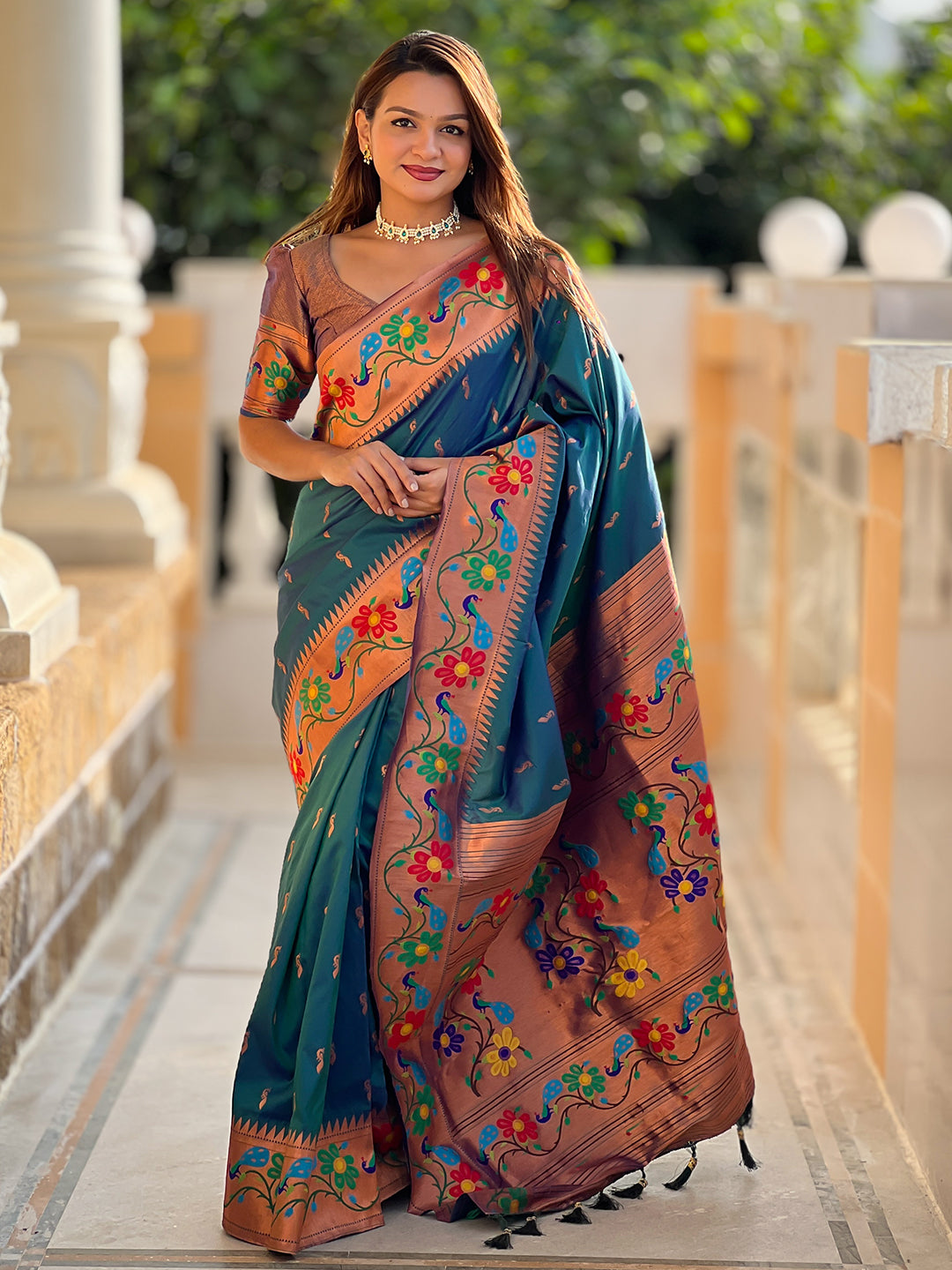Women's Paithani Silk Saree With Blouse Piece