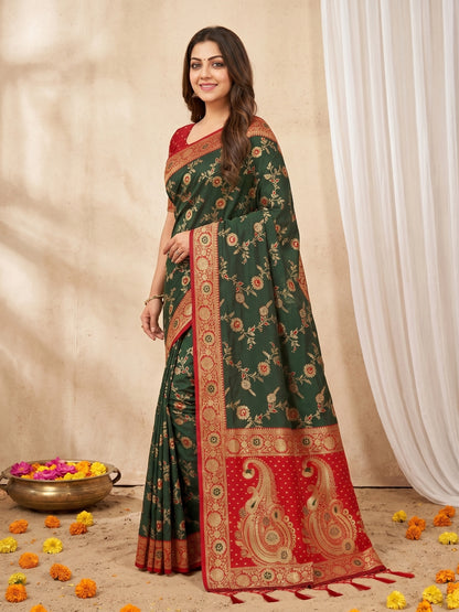Women's Banarasi Silk Saree With Unstitched Blouse Piece
