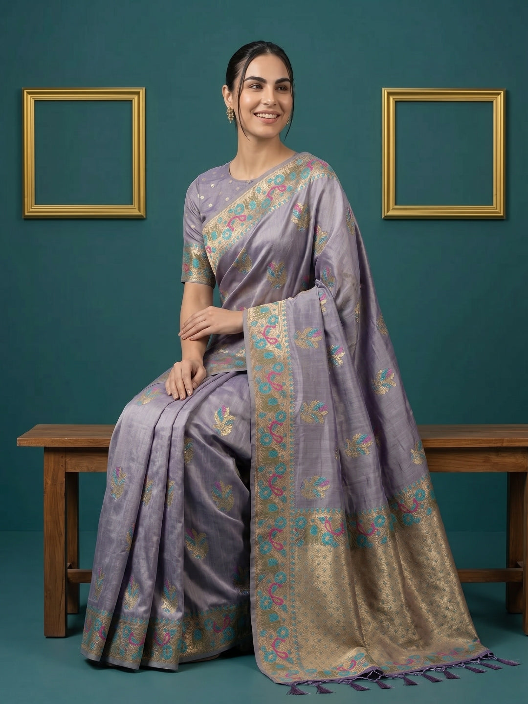 Women's Tissue Saree With Unstitched Blouse Piece