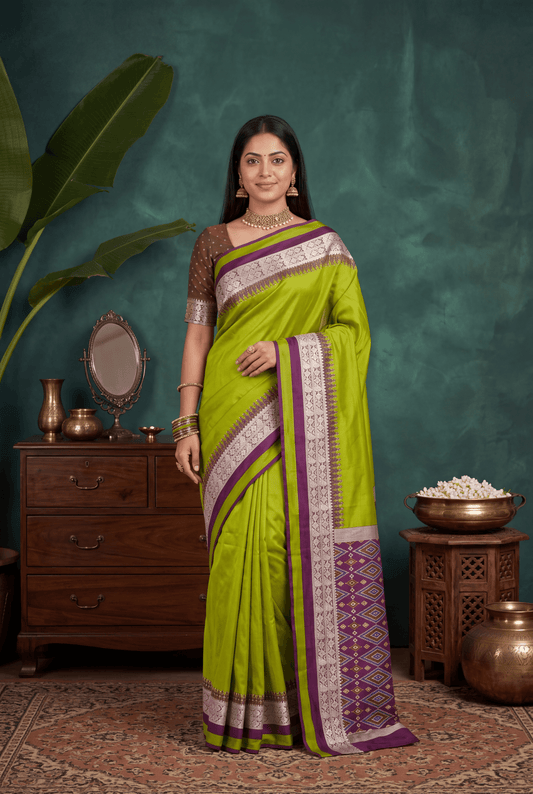 Women's Silk Saree With Unstitched Blouse Piece