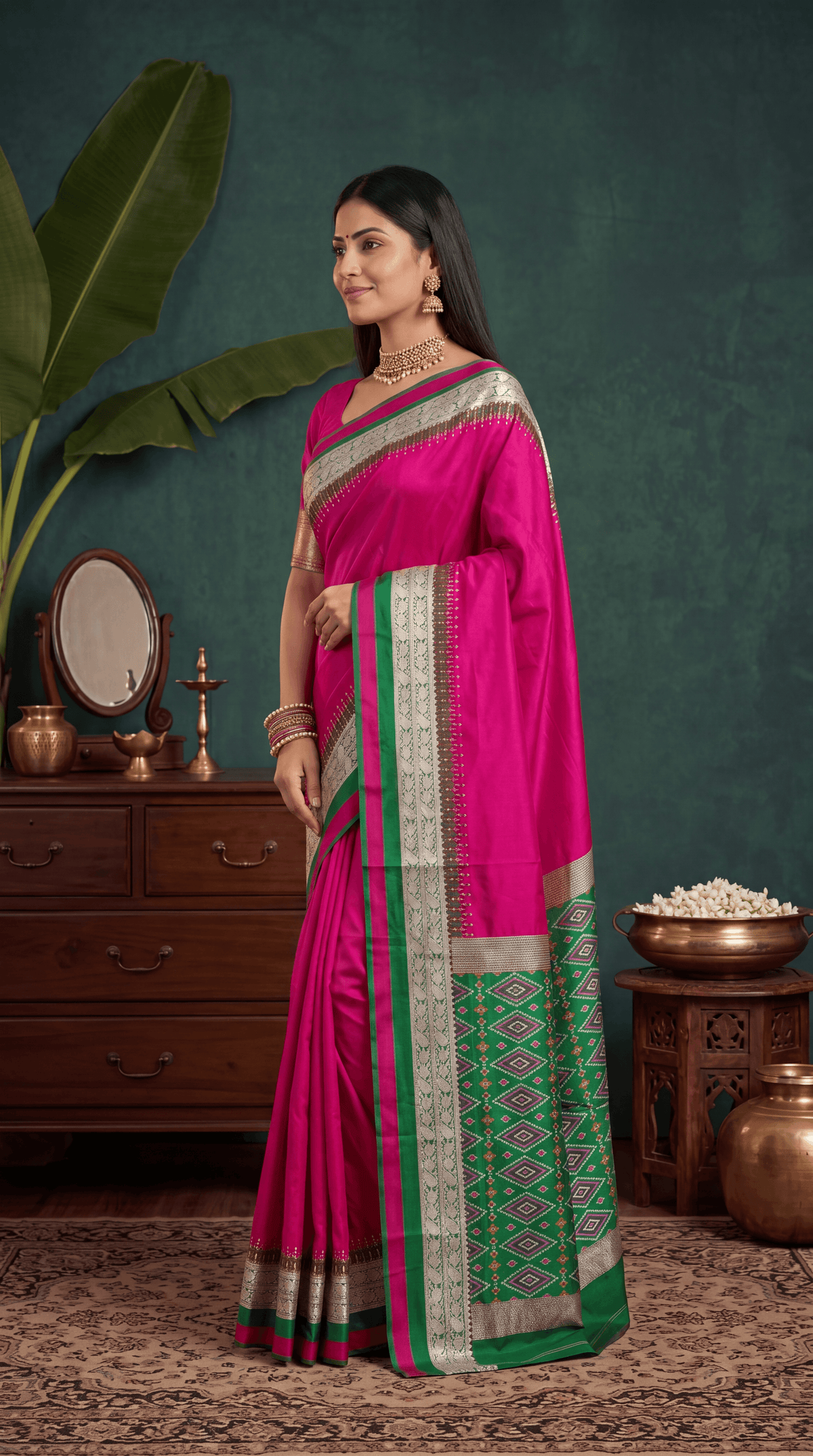 Women's Silk Saree With Unstitched Blouse Piece