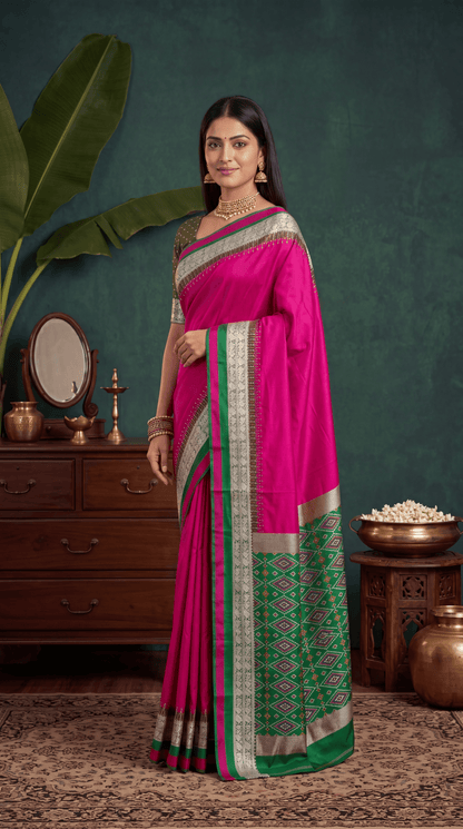Women's Silk Saree With Unstitched Blouse Piece