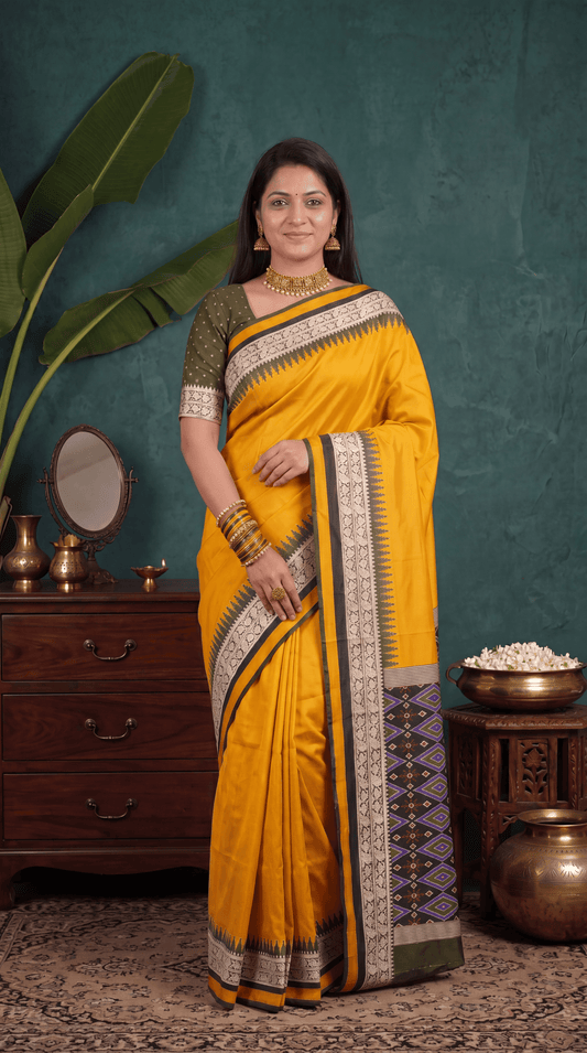 Women's Silk Saree With Unstitched Blouse Piece