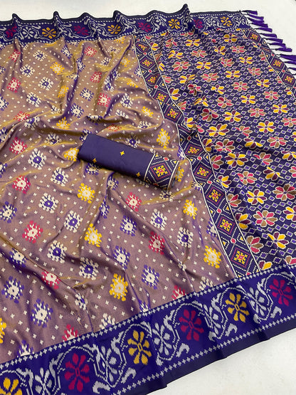Women's Patola Silk Saree With Unstitched Blouse Piece