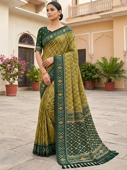 Women's Patola Silk Saree With Unstitched Blouse Piece