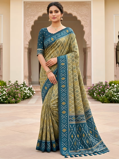 Women's Patola Silk Saree With Unstitched Blouse Piece