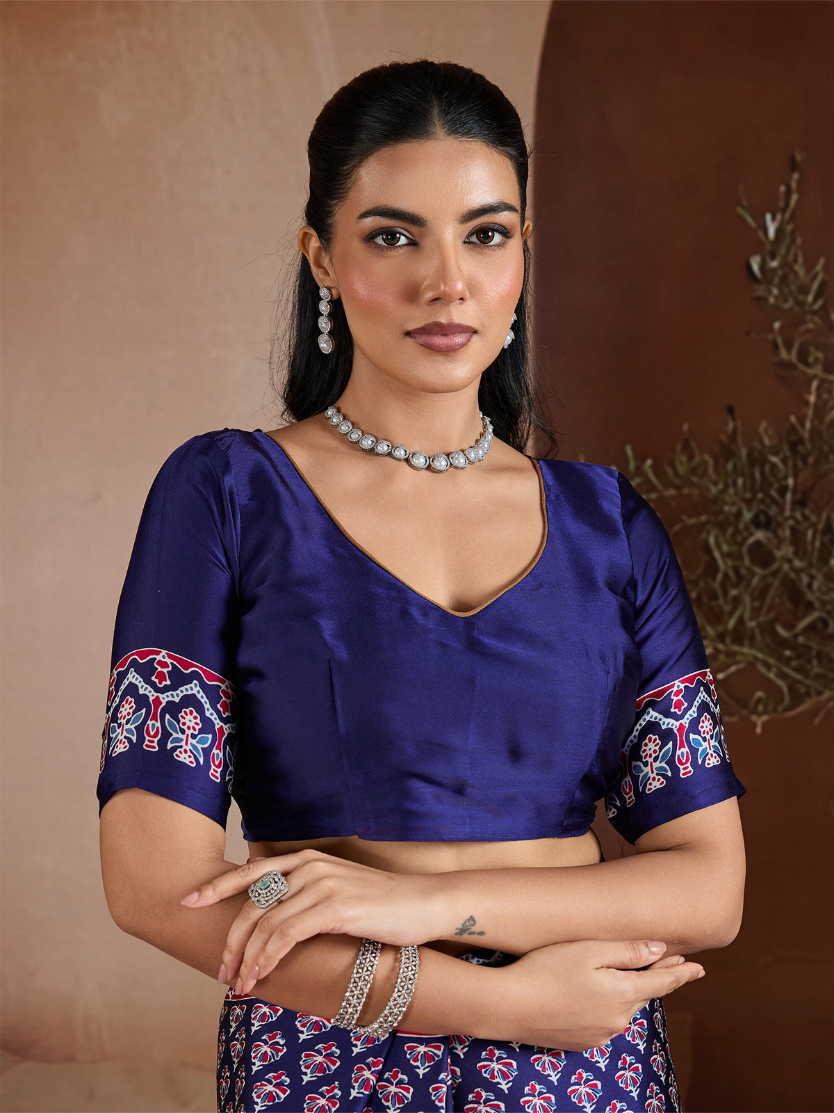 Women's Satin Georgette Saree With Unstitched Blouse Piece