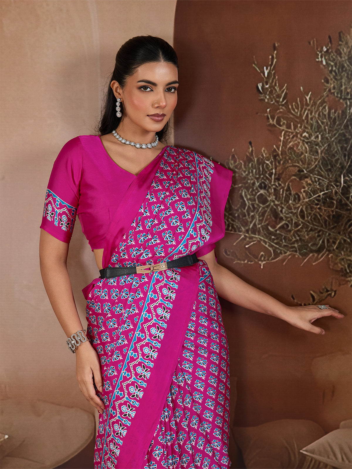 Women's Satin Georgette Saree With Unstitched Blouse Piece