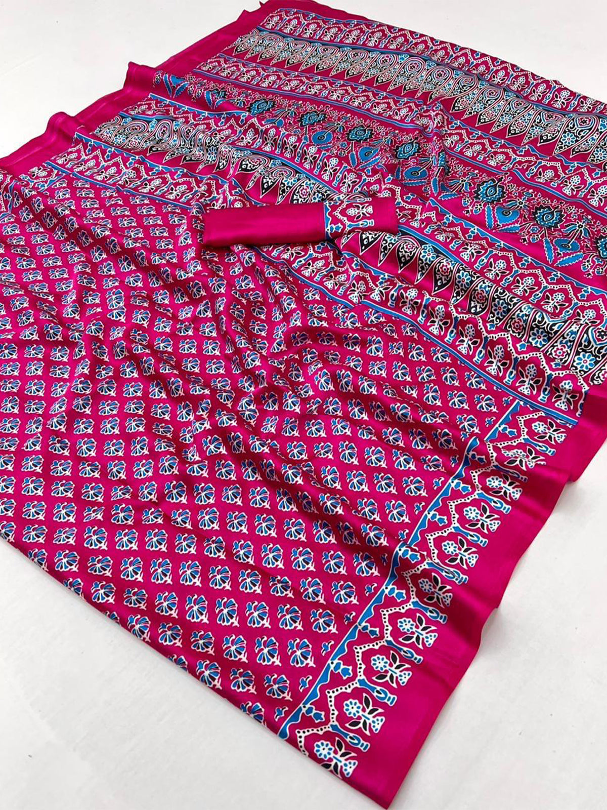 Women's Satin Georgette Saree With Unstitched Blouse Piece