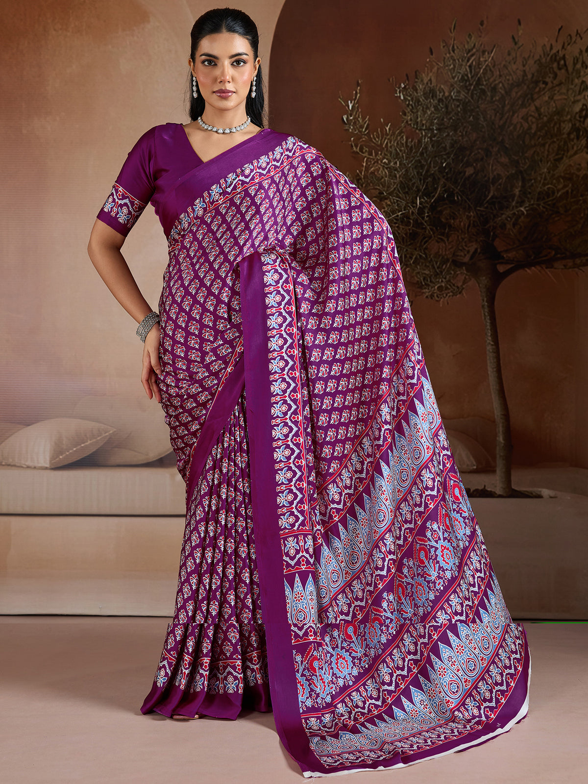 Women's Satin Georgette Saree With Unstitched Blouse Piece