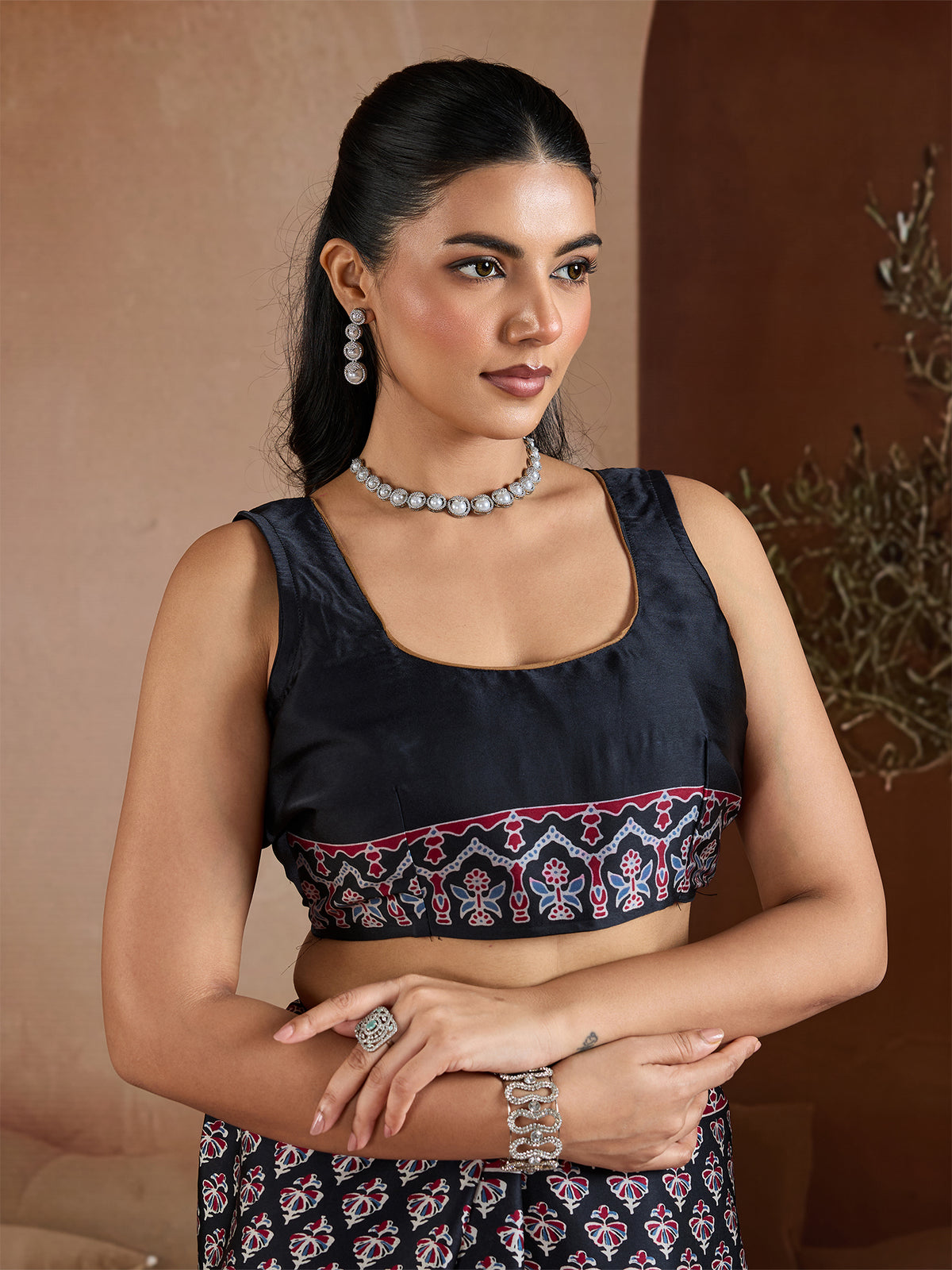 Women's Satin Georgette Saree With Unstitched Blouse Piece