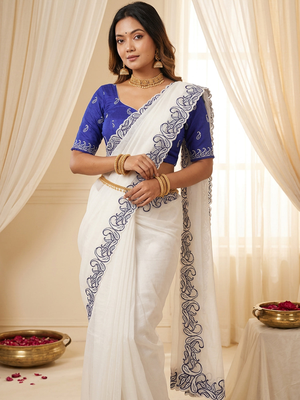 Women's Crunchy Silk Saree With Unstitched Blouse Piece