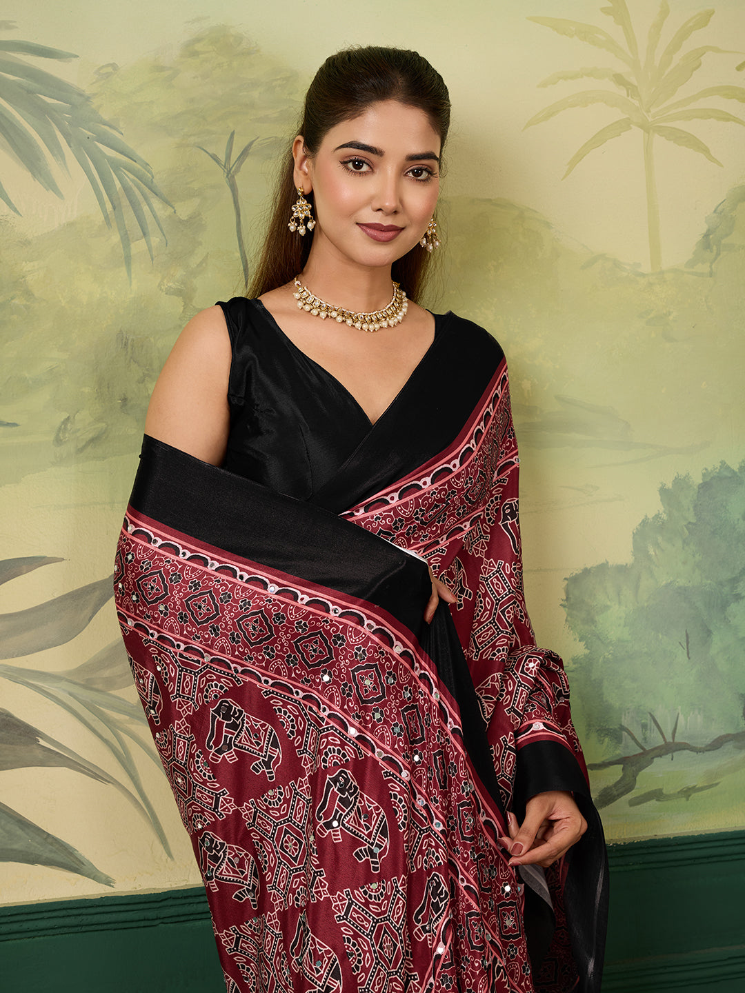 Women's Chinon Silk Saree With Unstitched Blouse Piece