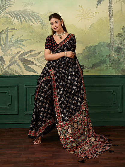 Women's Chinon Silk Saree With Unstitched Blouse Piece