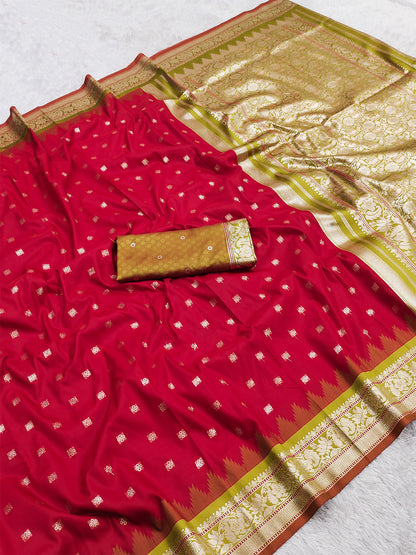 Women's Banarasi Silk Saree With Unstitched Blouse Piece