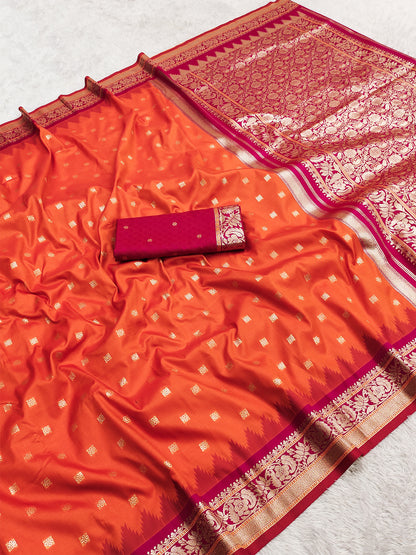 Women's Banarasi Silk Saree With Unstitched Blouse Piece