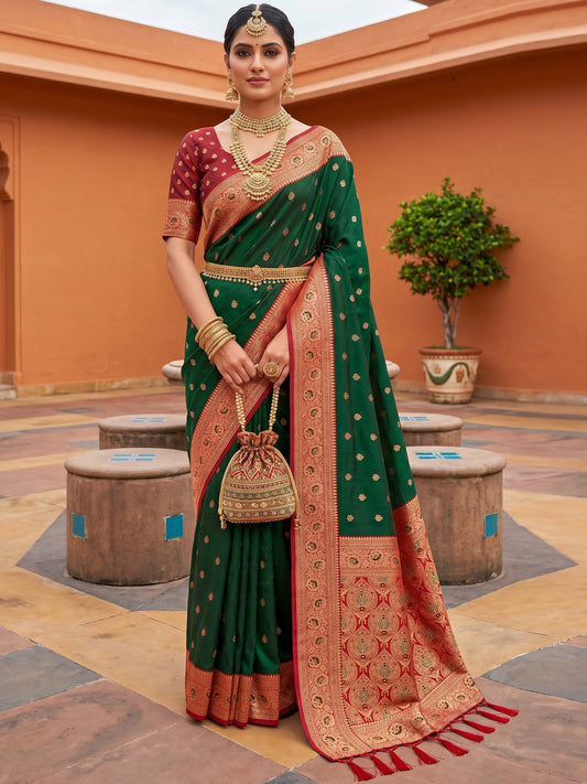 Women's Banarasi Silk Saree With Unstitched Blouse Piece
