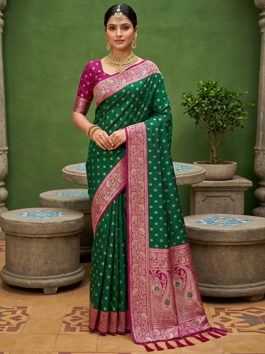 Women's Banarasi Silk Saree With Unstitched Blouse Piece