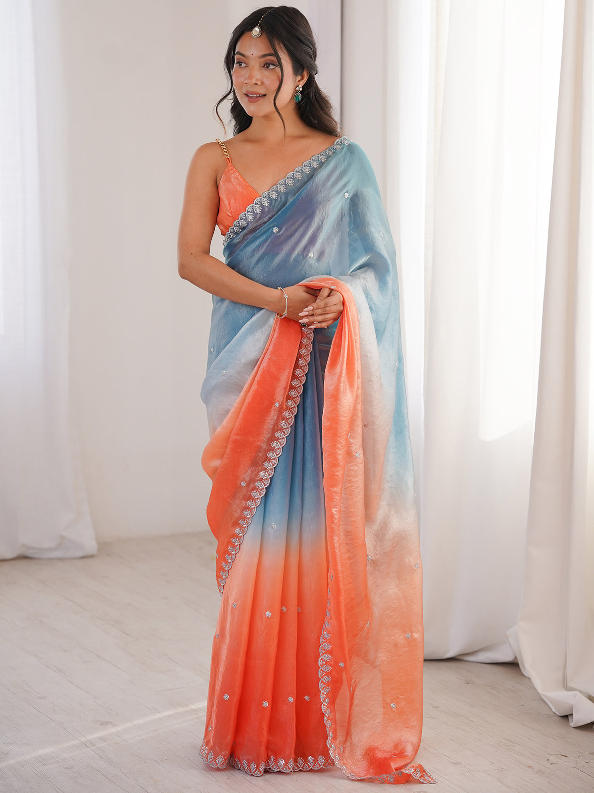 Women's Fendy Satin Saree With Unstitched Blouse Piece