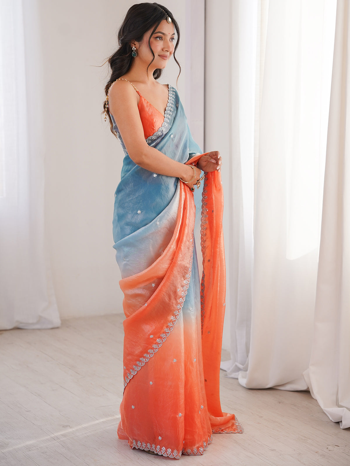 Women's Fendy Satin Saree With Unstitched Blouse Piece