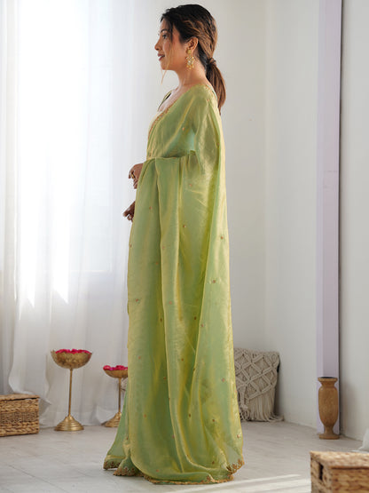 Women's Fendy Satin Saree With Unstitched Blouse Piece