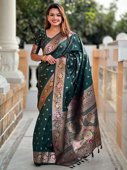 Women's Banarasi Silk Saree With Blouse Piece