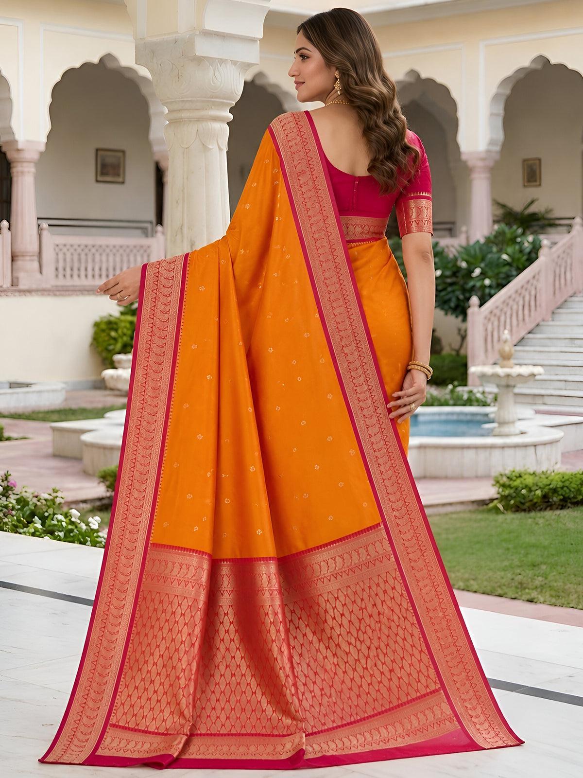 Women's Banarasi Silk Saree With Unstitched Blouse Piece