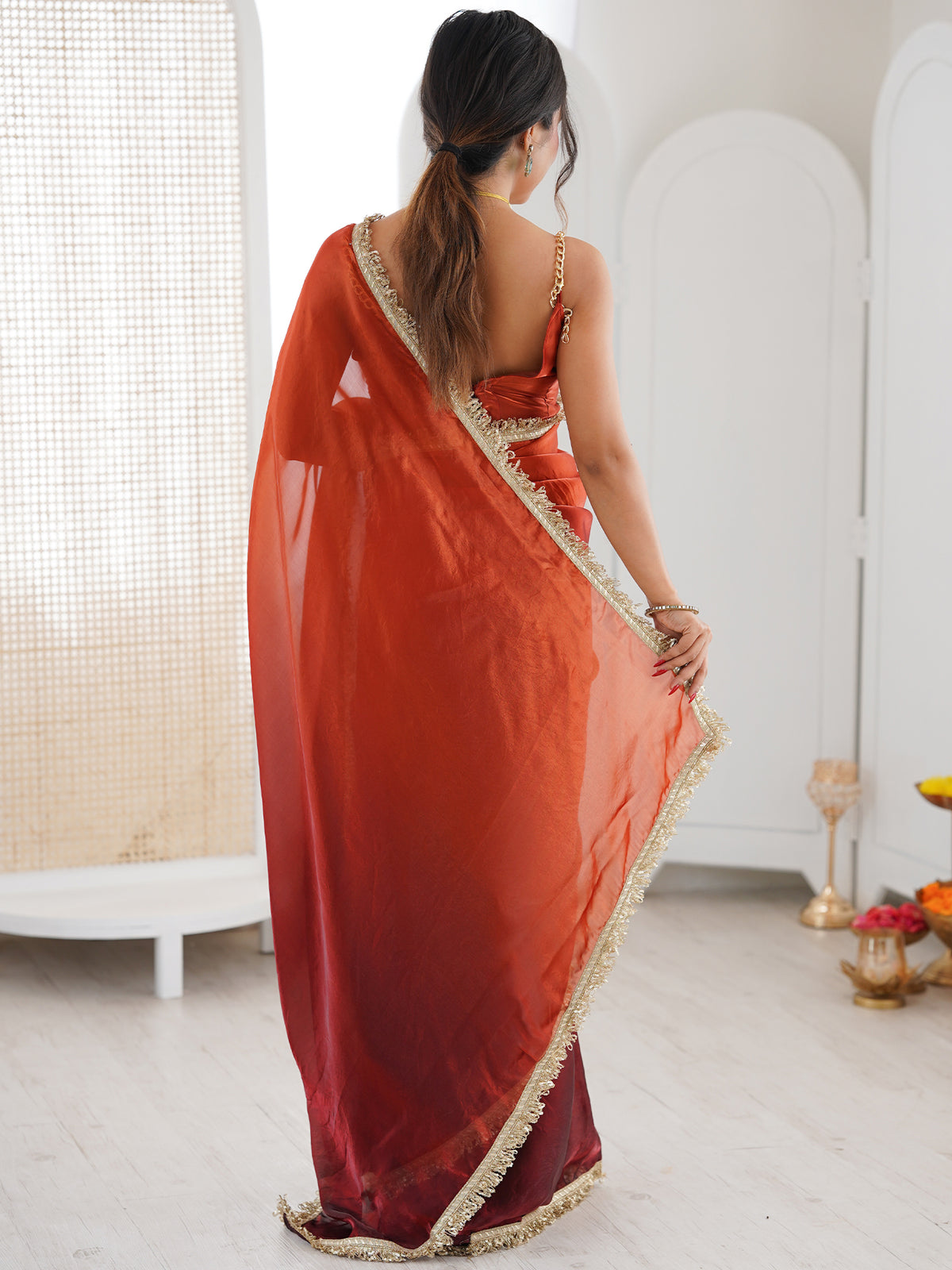 Women's Fendy Satin Saree With Unstitched Blouse Piece