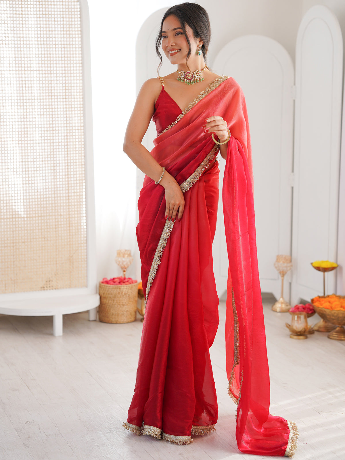 Women's Fendy Satin Saree With Unstitched Blouse Piece