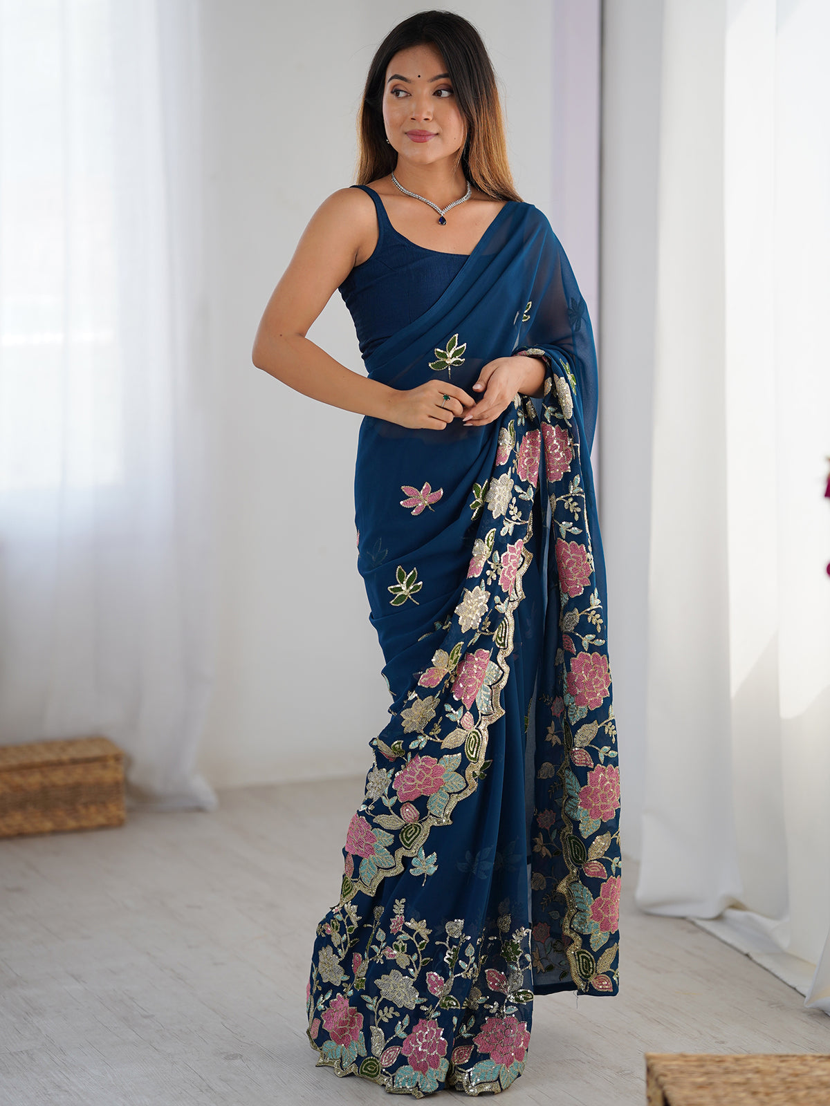 Women's Georgette Sequence Work Saree With Unstitched Blouse Piece