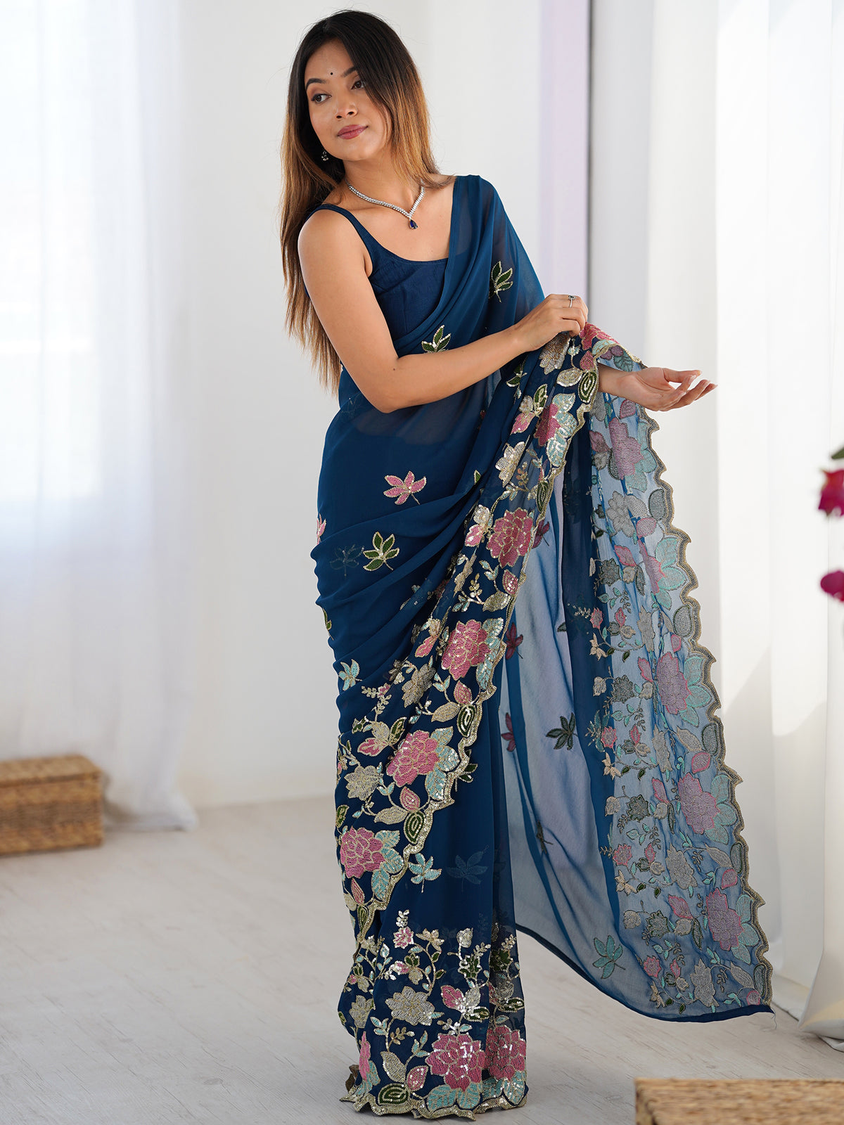 Women's Georgette Sequence Work Saree With Unstitched Blouse Piece
