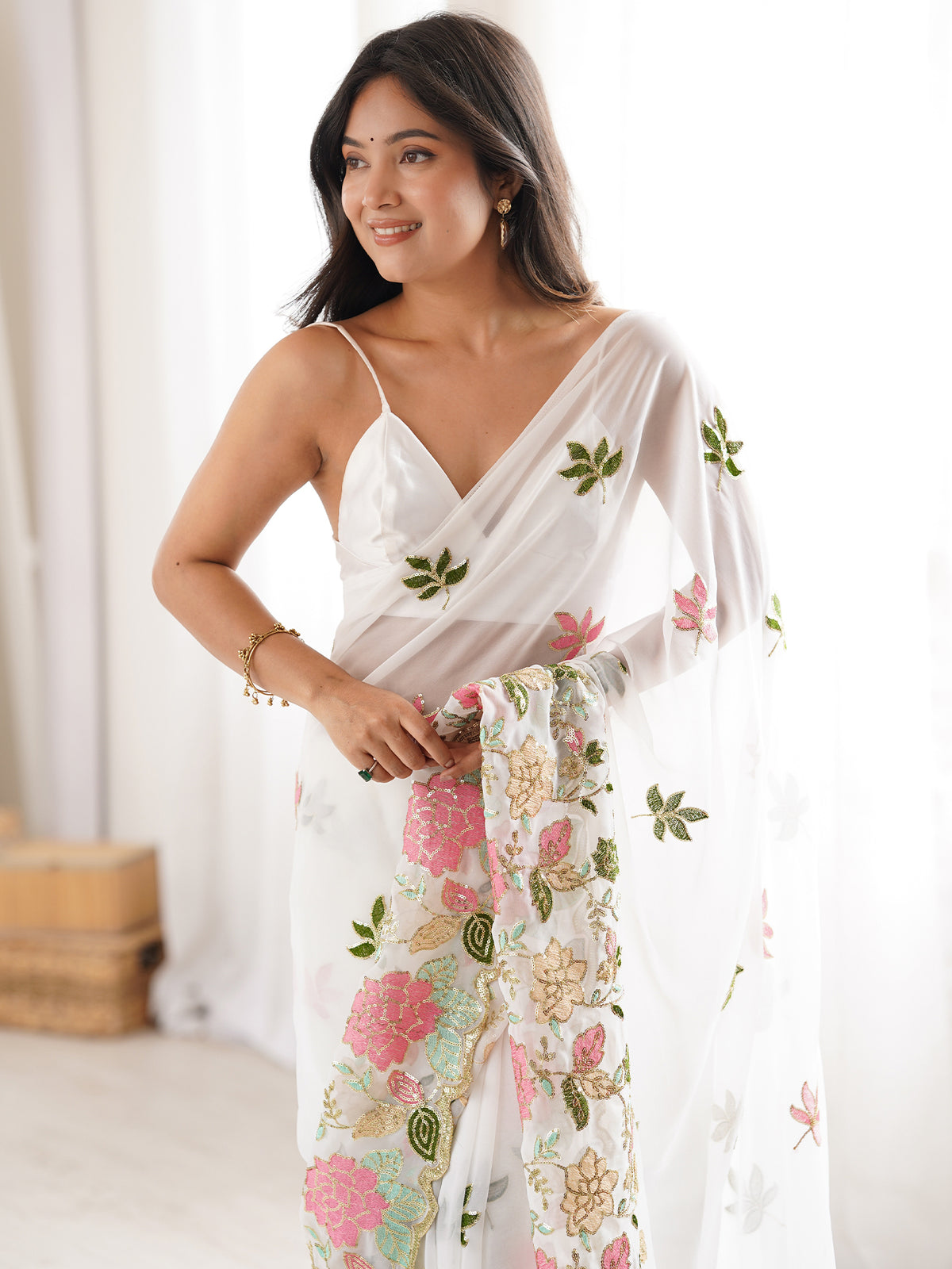 Women's Georgette Sequence Work Saree With Unstitched Blouse Piece